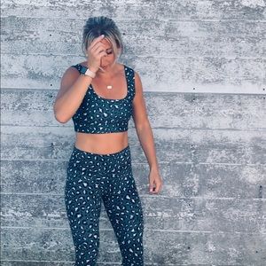 Fabletics power hold leggings size XS